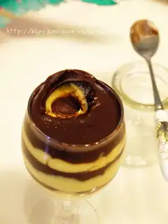Mocha frozen cheese