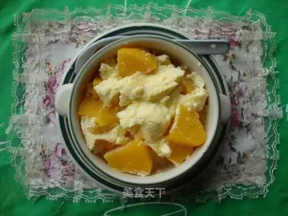 Cucumber milk steamed eggs