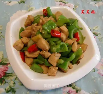 Pyramid fried chicken