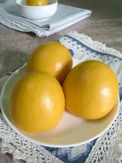 Pumpkin buns