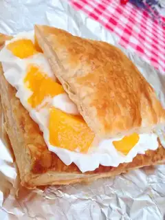 Mango Soccer Tower