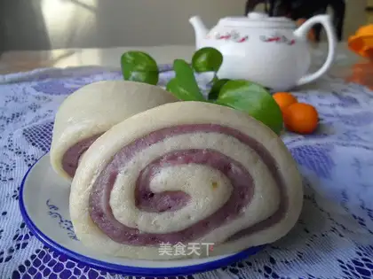 Potato-coloured buns