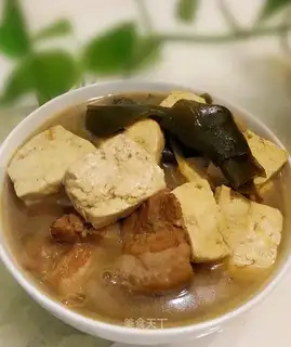 Five bouquets of curry