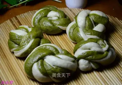 Spinach rolls