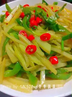 Sour pepper potatoes