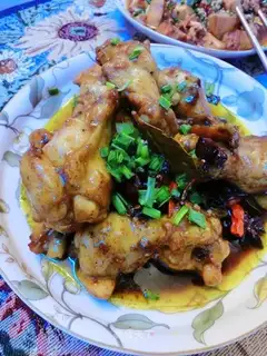 Curry chicken leg