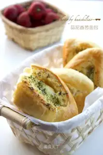 Garlic onion bread