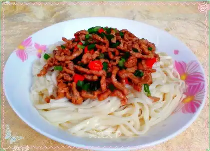 Onion noodles