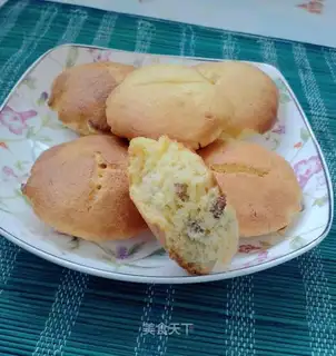 Orange jam cake