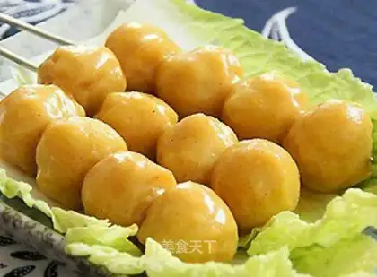 Hong Kong fish balls (curry)