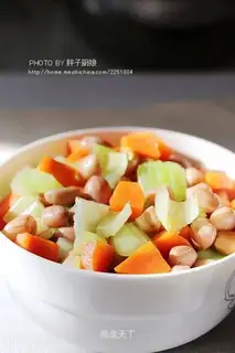 Celery with peanuts