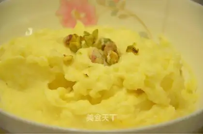Milky cheese mashed potatoes