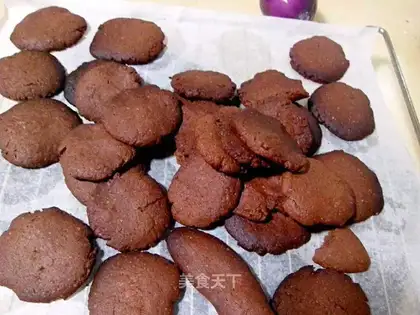 Black chocolate cocoa cookies