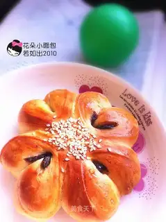 A little flower bread
