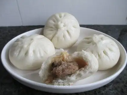 Frozen meat buns