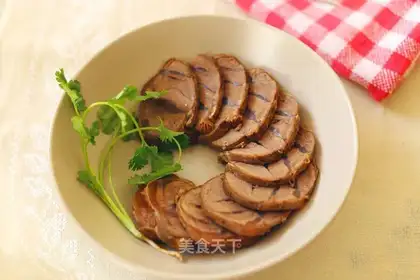 Noodle sauce, calf