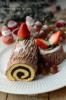 Christmas stake cake