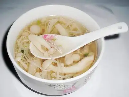 Mushroom chicken soup