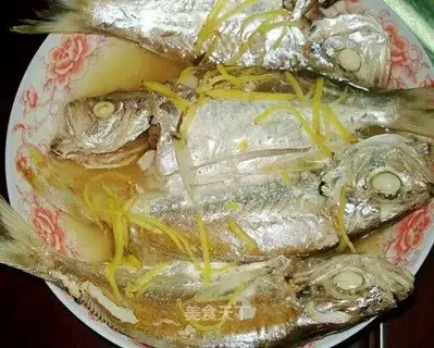 Steamed sea fish