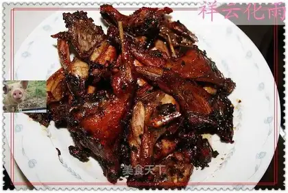 stir-fried quail in sauce