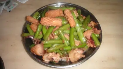 stir-fried dried squid with beans