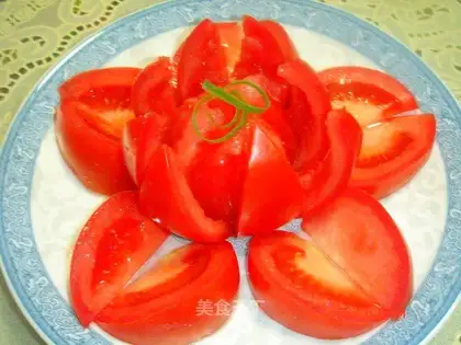 Tomatoes mixed with sugar