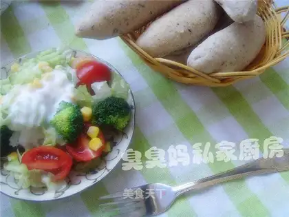 milk-flavored vegetable salad