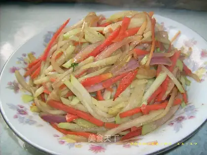 Crispy stir-fried three shredded shredded