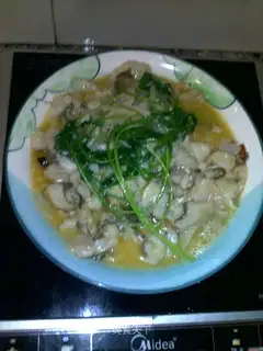 Boiled fish slices