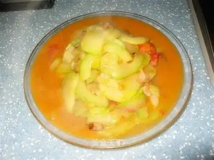 stir-fried tomatoes with zucchini
