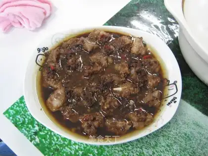 Steamed pork ribs with black bean sauce
