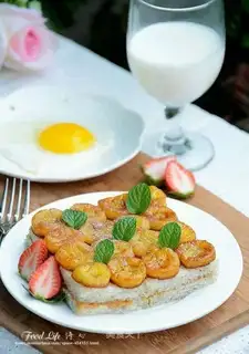 Peanut butter banana toast
