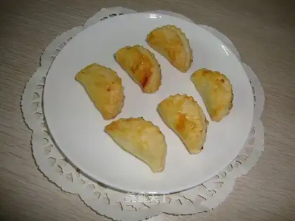 Coconut apple peanuts