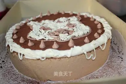 Chocolate mousse cake