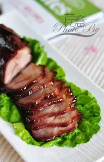 Honey sauce and roast meat