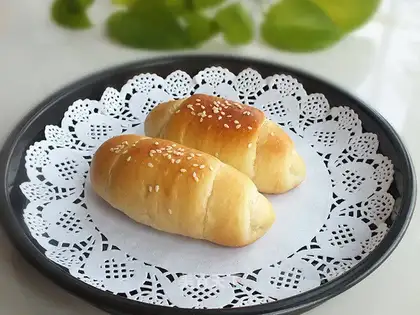 Cream roll
