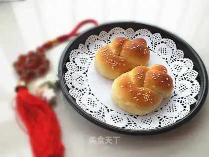 Kashda twists bread