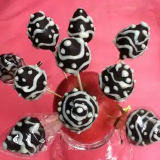 Strawberry lollipop