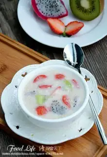 Fruit oatmeal