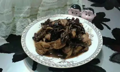 Chicken stew mushrooms