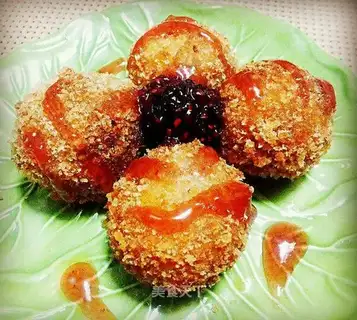 The Golden Blueberry Mountain Powder Ball