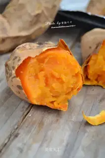 Roast potatoes