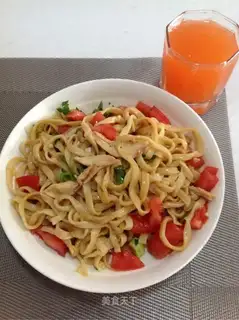 Chicken silk on noodles