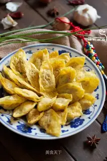Tartars, crab and egg dumplings
