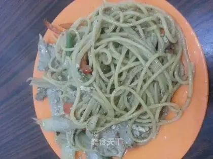 Black pepper willow pasta