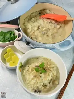 Western saloon congee