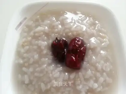 Five grains of date porridge