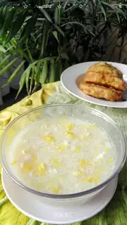 Rice and egg soup