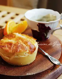 Pear pudding cake