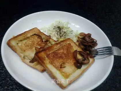 Toast eggs